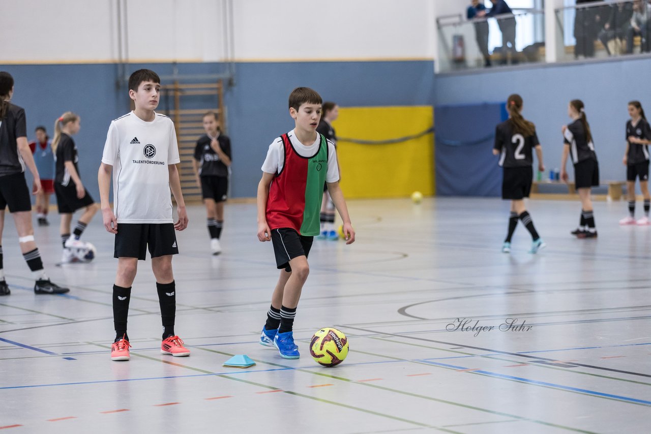 Bild 170 - wCJ NFV Futsalturnier